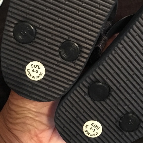 Baby shoes - Picture 3 of 3